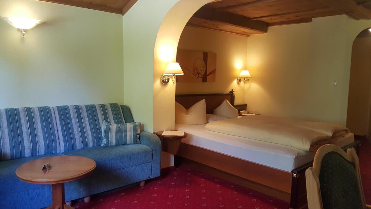 Kristall - Adults Only 4*