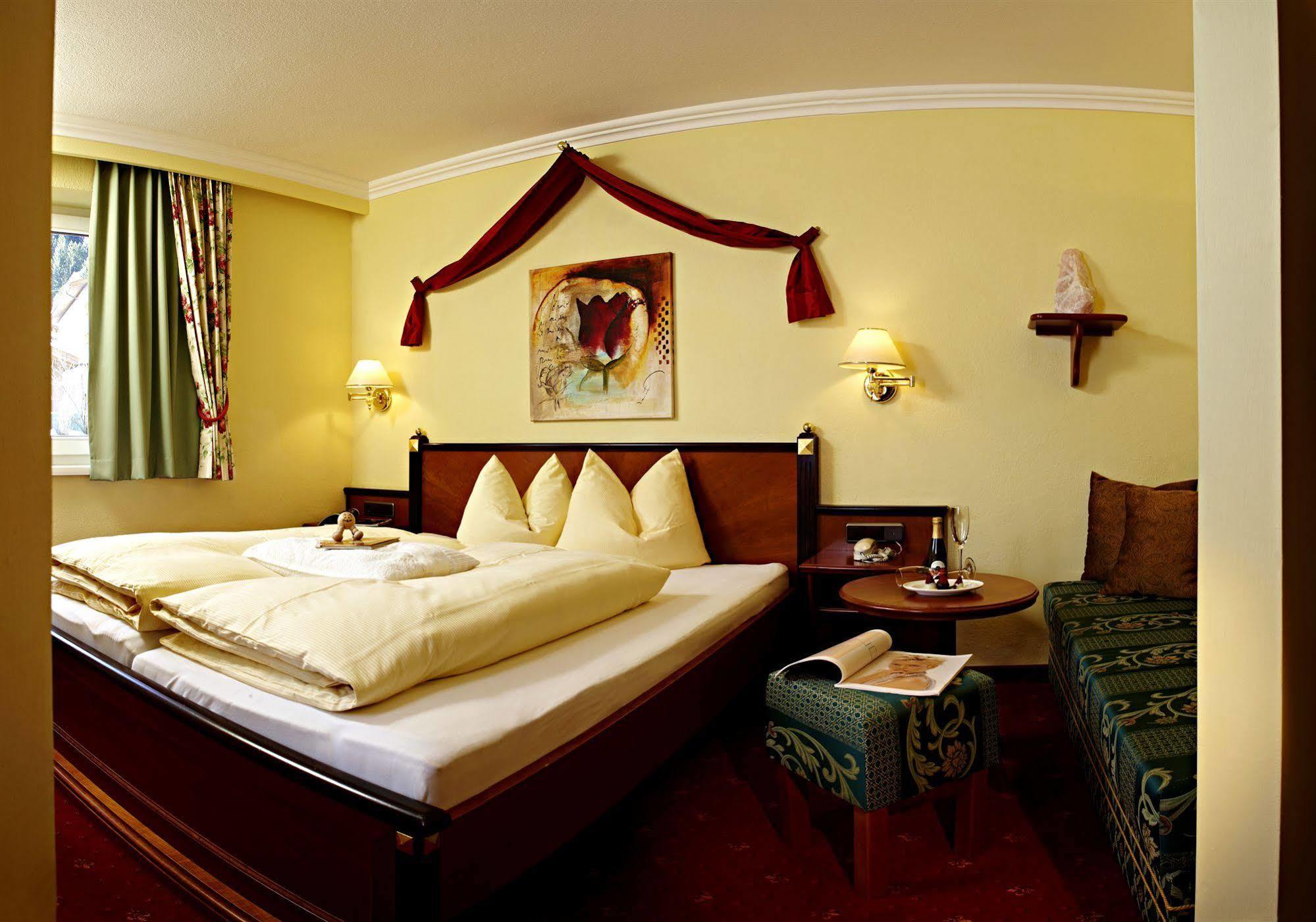 Hotel Kristall - Adults Only 4*